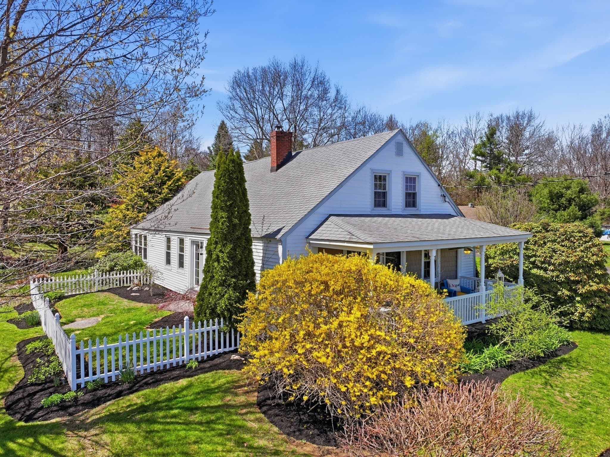 Single Family Residence at 16 Brigham Rd, Paxton MA 01612, Paxton, photo 5 of 42