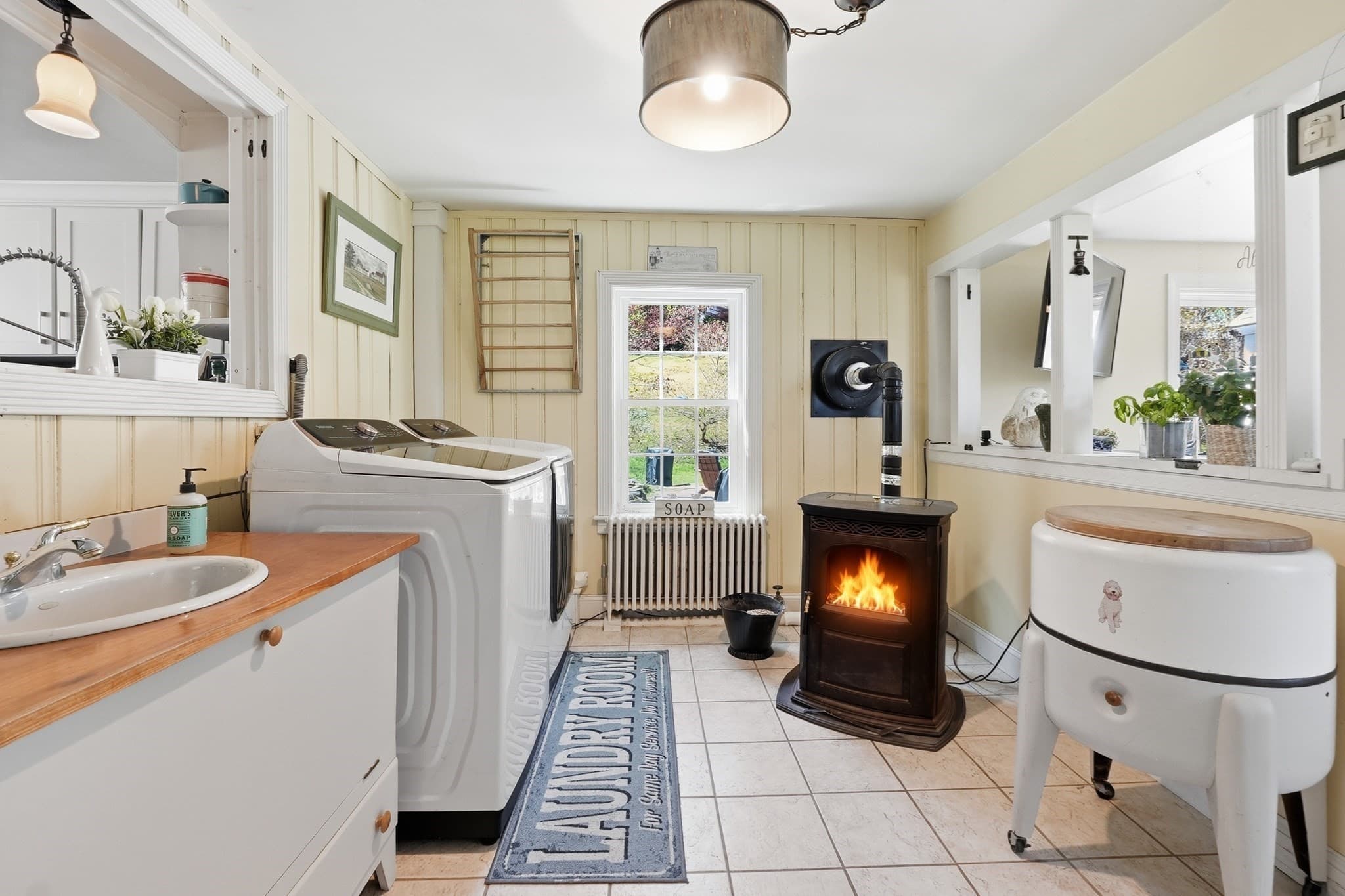 Single Family Residence at 16 Brigham Rd, Paxton MA 01612, Paxton, photo 9 of 42