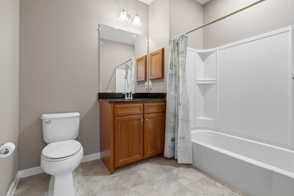 Condominium at 23 Augustus Court # 4003, Reading MA 01867, Reading, photo 26 of 42
