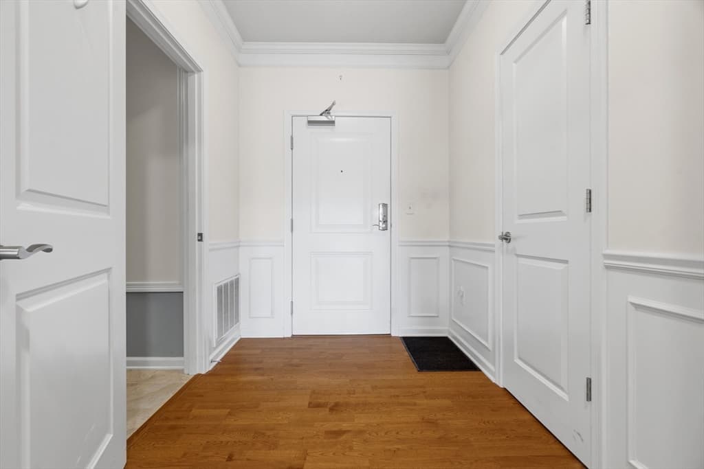 Condominium at 23 Augustus Court # 4003, Reading MA 01867, Reading, photo 5 of 42