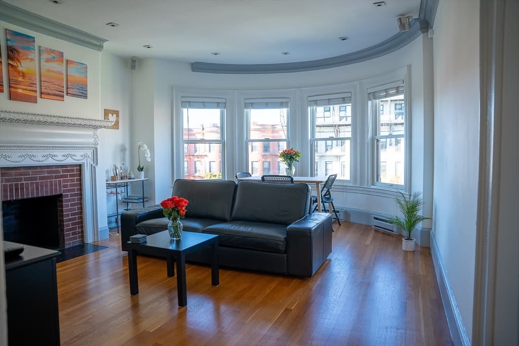 857 Beacon # 41, Boston MA 02215