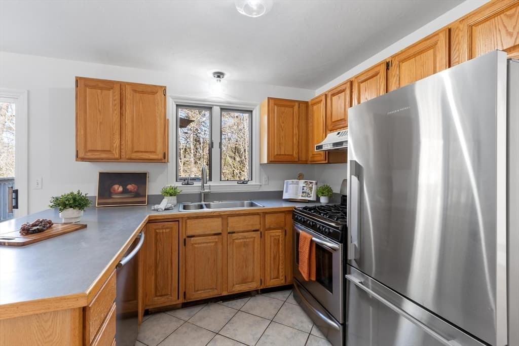 42 Sheple Lane # 8, Groton MA 01450 photo 17