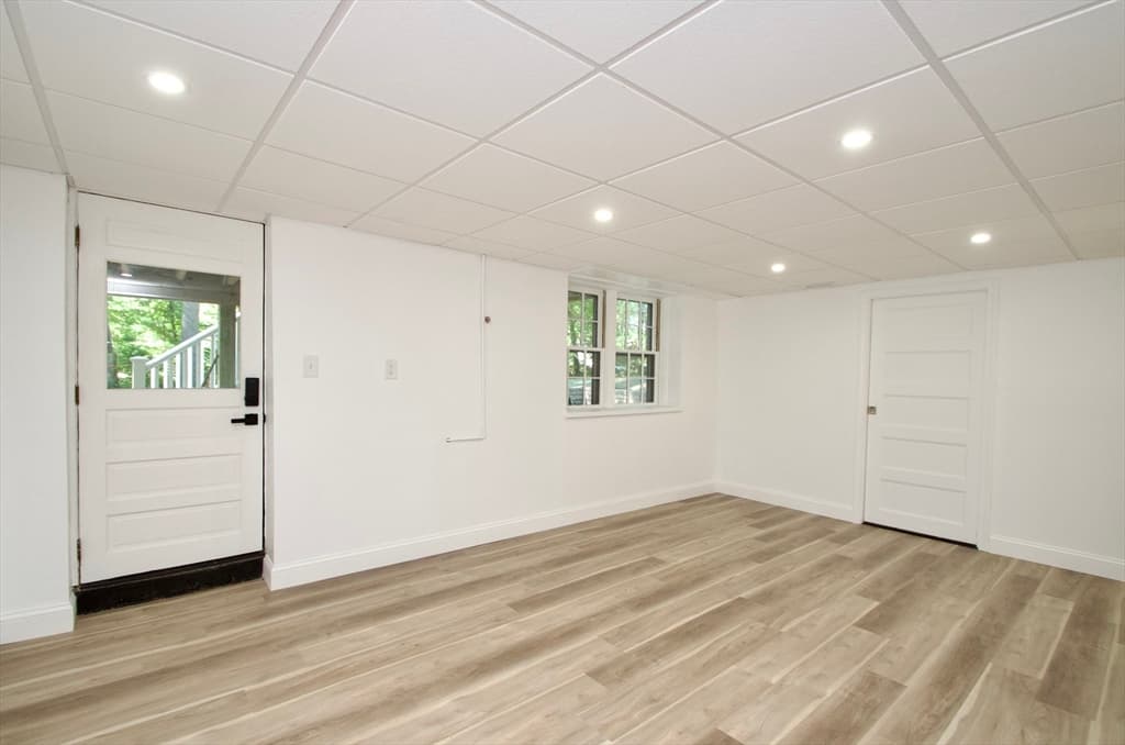 Single Family Residence at 7 Barbara Rd, Kingston MA 02364, Kingston, photo 16 of 26