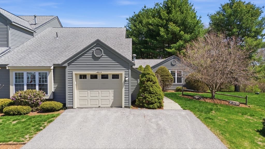 402 Ridgefield Cir # D, Clinton MA 01510 photo 2