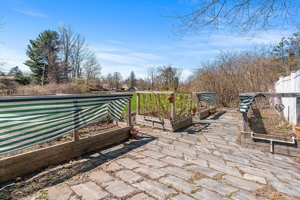 416 Boston Rd, Sutton MA 01590 photo 31