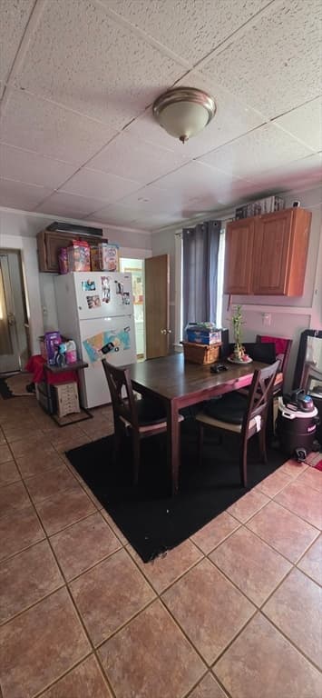 274 Pleasant St, Gardner MA 01440 photo 4