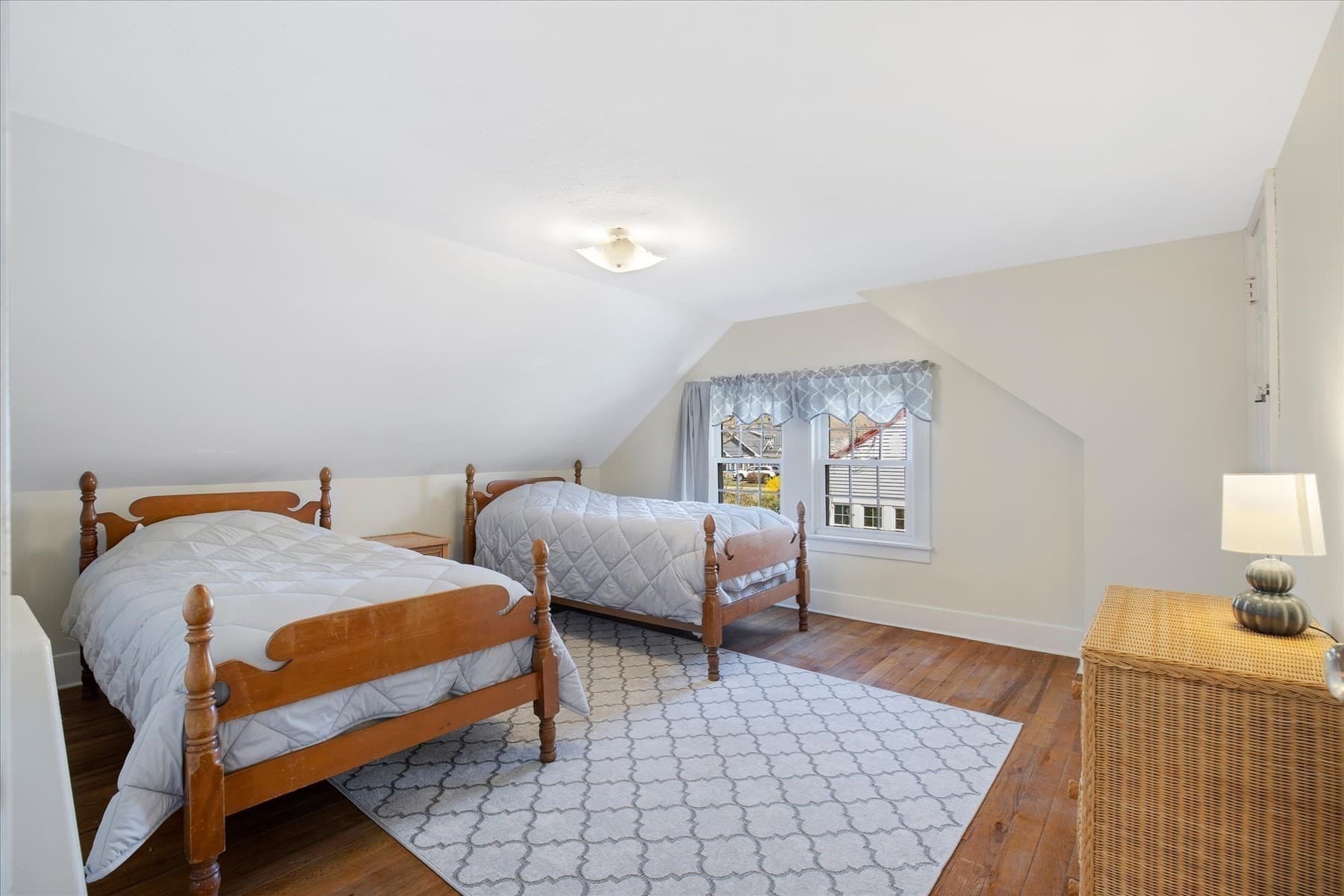 Single Family Residence at 69 Jericho Path, Falmouth MA 02540, photo 26 of 38