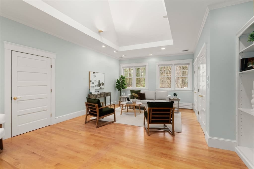 55 Glezen Ln, Wayland MA 01778 photo 19
