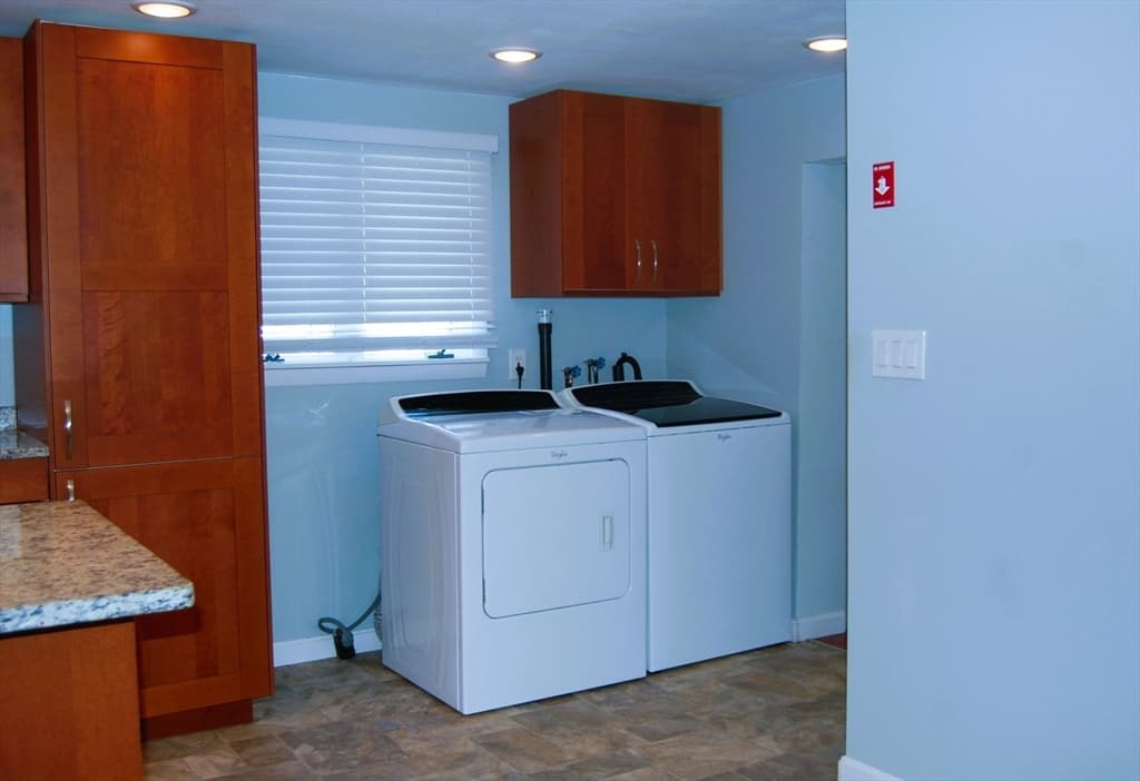 9 Harding St, Leicester MA 01611 photo 13