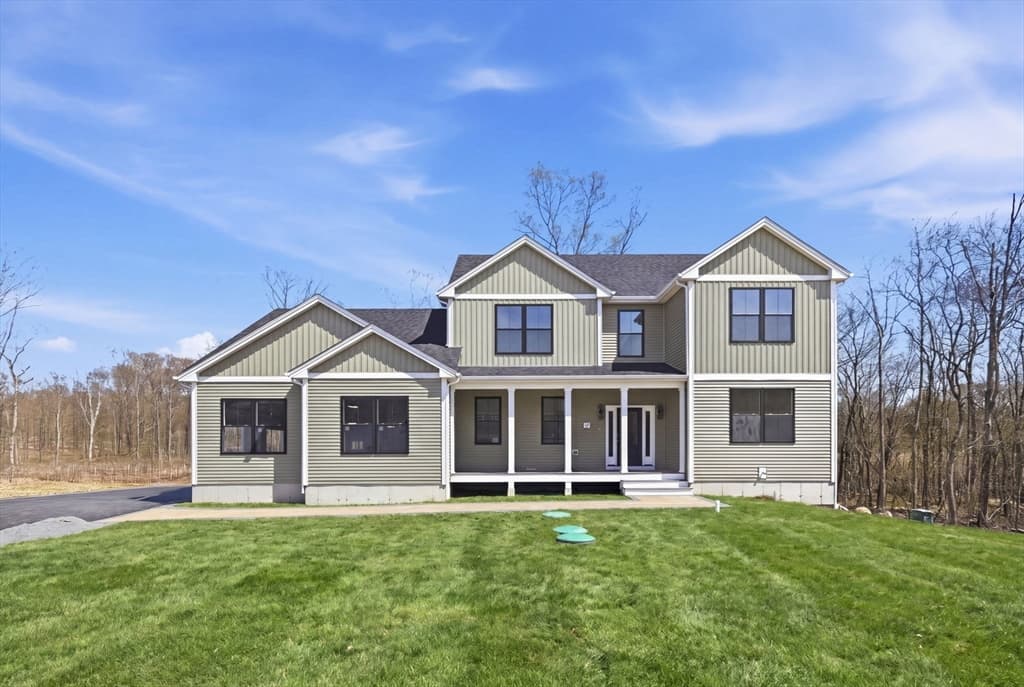 23 Bucklin Drive, Rehoboth MA 02769