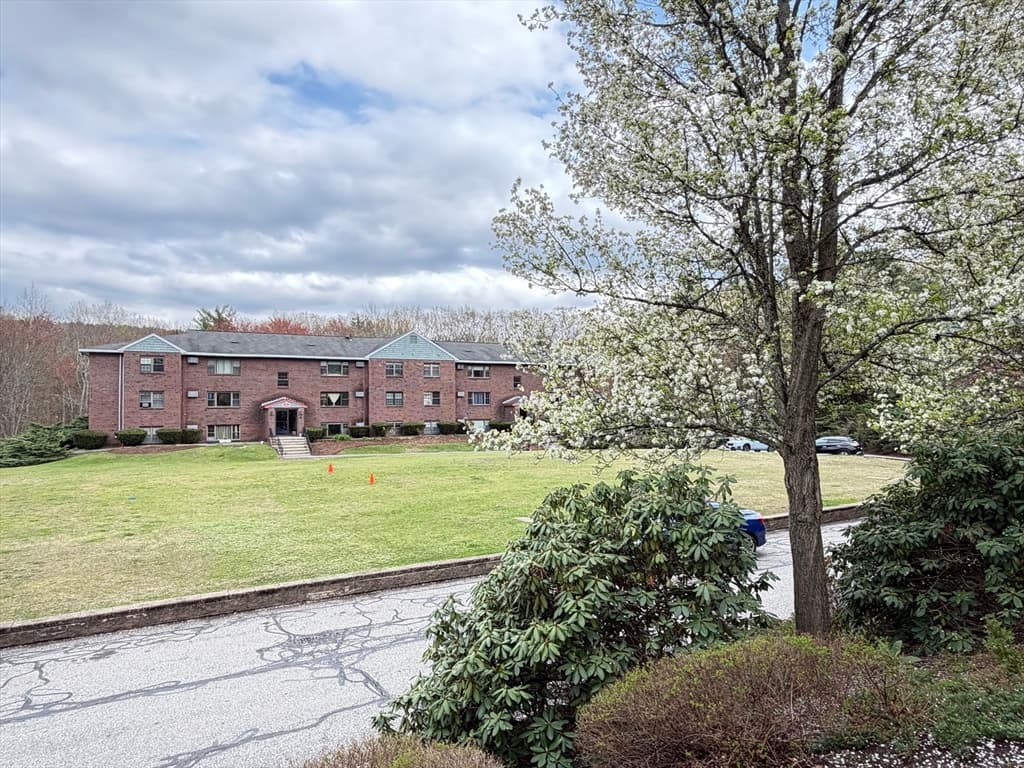 Condominium at 49 Spencer Rd # 16H, Boxborough MA 01719, Boxborough, photo 15 of 15