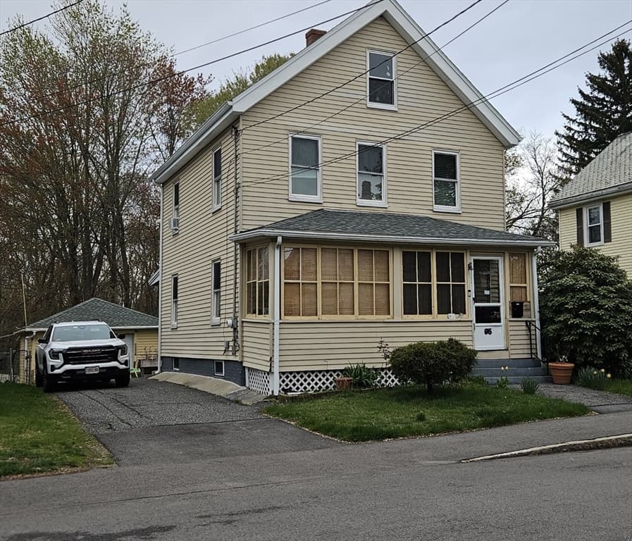 95 Cedar St, Framingham MA 01702