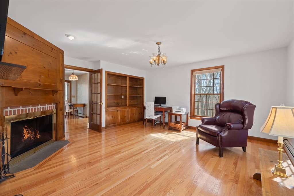 Single Family Residence at 60 Cambridge Rd, Hampstead NH 03841, Hampstead, photo 6 of 33