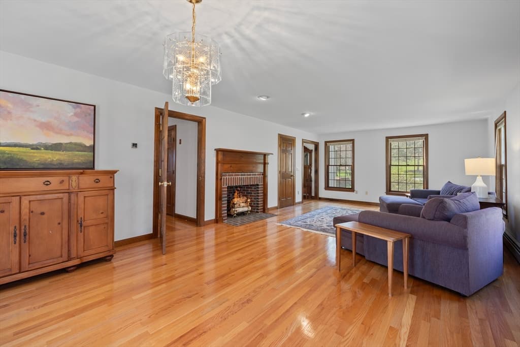 Single Family Residence at 60 Cambridge Rd, Hampstead NH 03841, Hampstead, photo 4 of 33