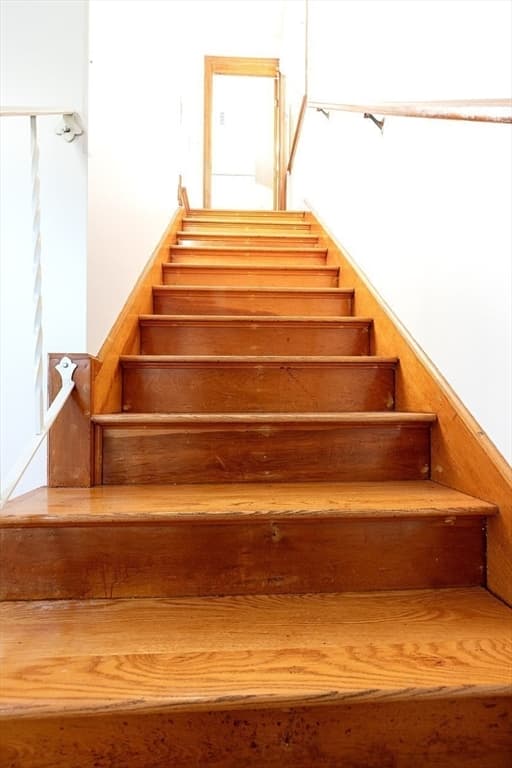 2 Marigold Ave, Wellesley MA 02482 photo 13
