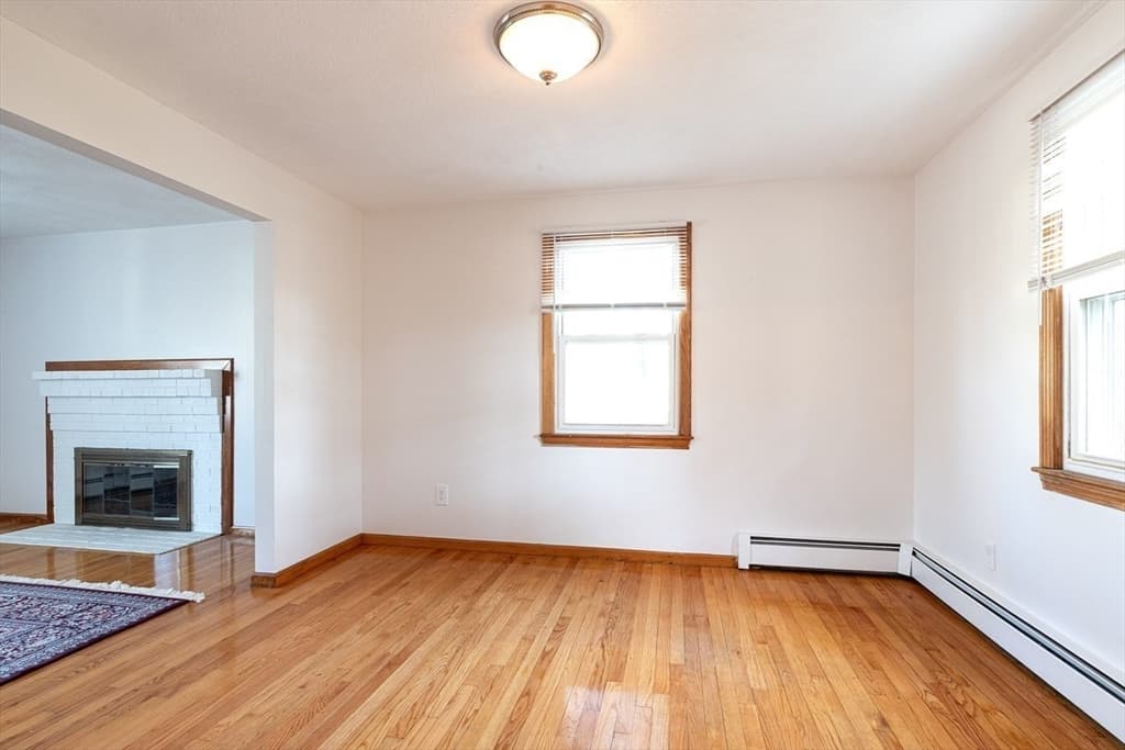 2 Marigold Ave, Wellesley MA 02482 photo 7