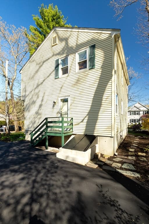 2 Marigold Ave, Wellesley MA 02482 photo 40