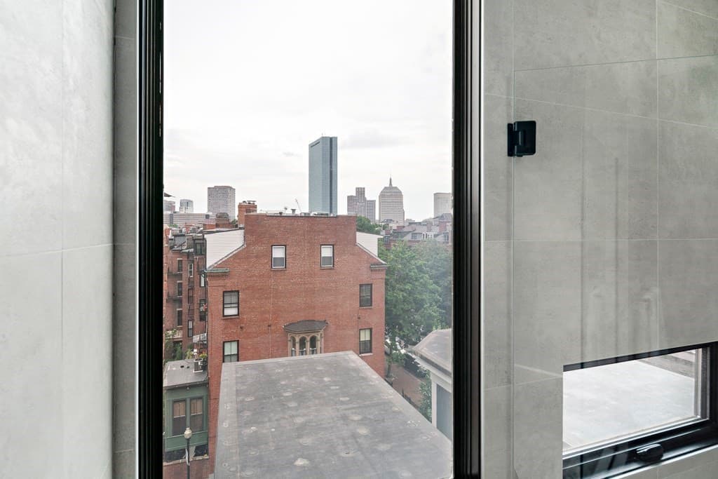 Condominium at 320 Shawmut Ave # 4, Boston MA 02118, photo 16 of 22