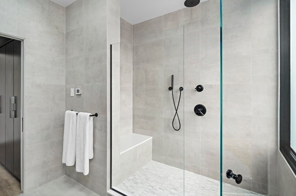 Condominium at 320 Shawmut Ave # 4, Boston MA 02118, photo 18 of 22