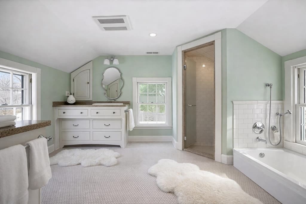 1632 Canton Ave, Milton MA 02186 photo 14