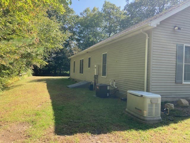 Single Family Residence at 74 N Hatfield Rd, Hatfield MA 01038, Hatfield, photo 6 of 24
