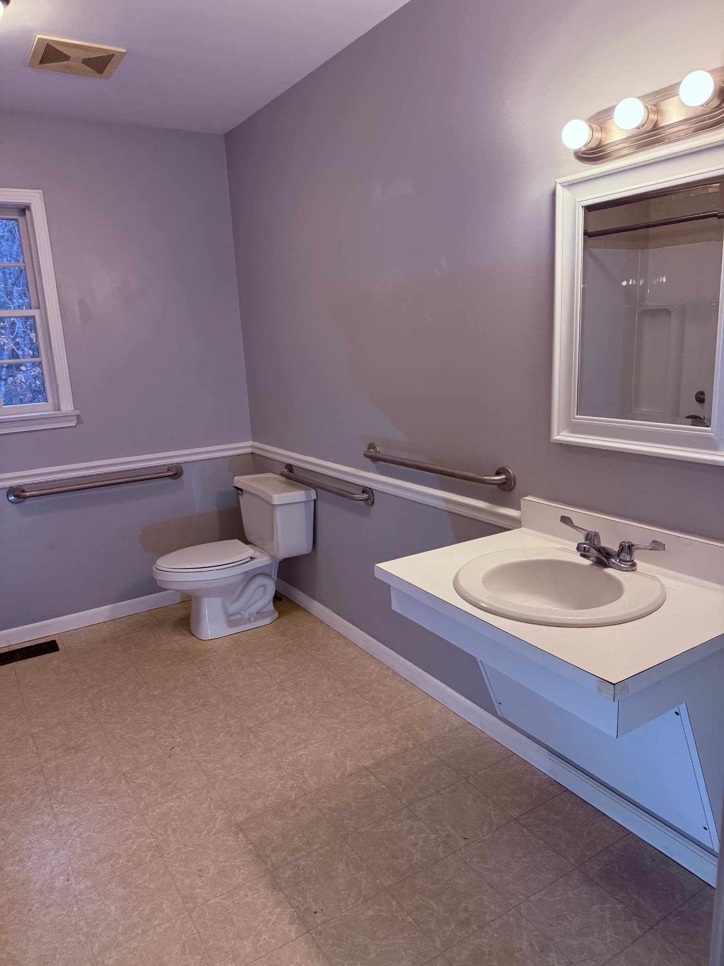 Single Family Residence at 74 N Hatfield Rd, Hatfield MA 01038, Hatfield, photo 16 of 24