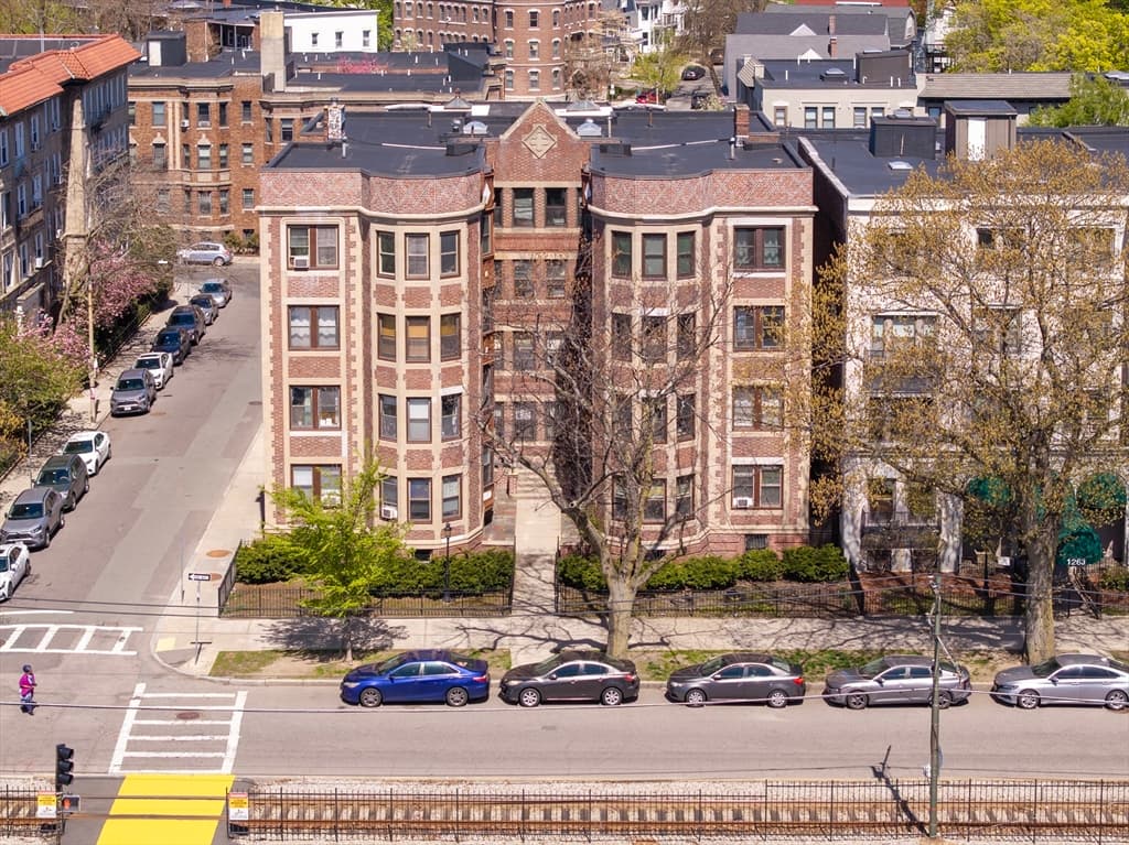 1269 Commonwealth Ave # 11, Boston MA 02134