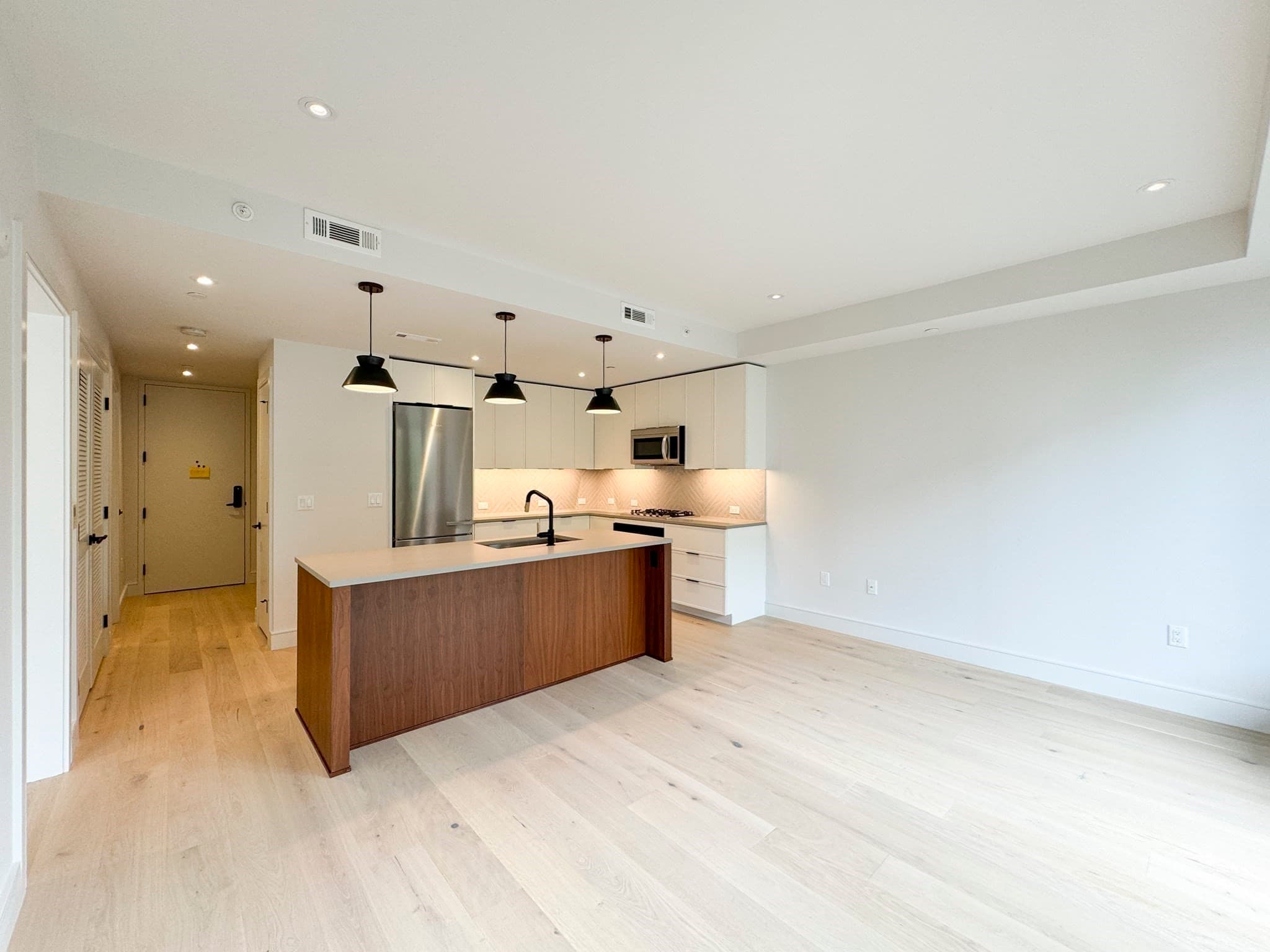 Condominium at 1 Nevins Hill Way # 507, Boston MA 02135, photo 13 of 37