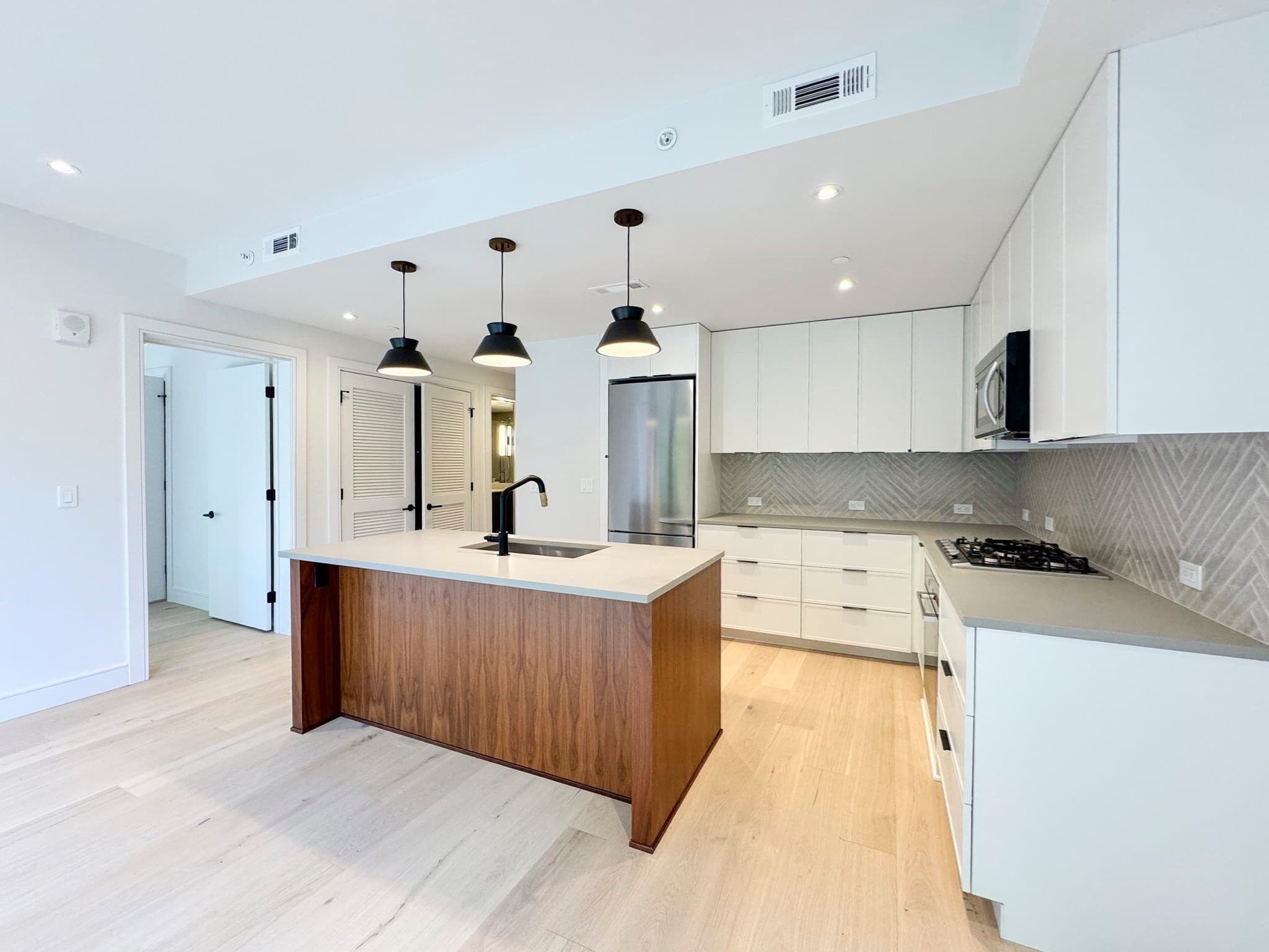 Condominium at 1 Nevins Hill Way # 507, Boston MA 02135, photo 19 of 37