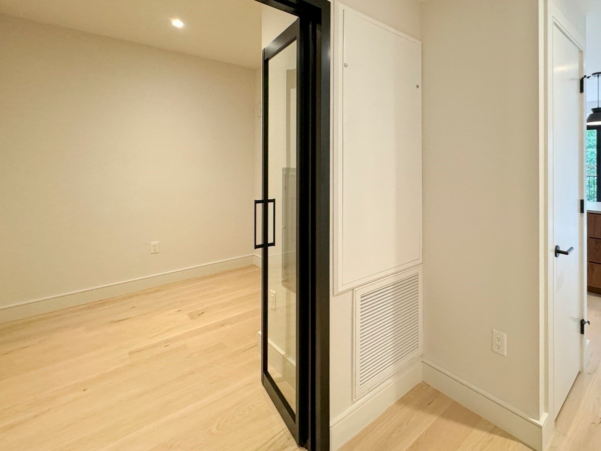 Condominium at 1 Nevins Hill Way # 507, Boston MA 02135, photo 8 of 37