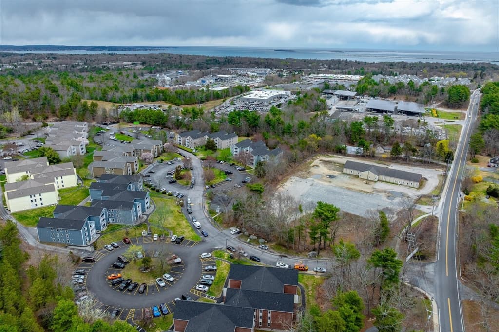 Condominium at 2 Marc Dr, Plymouth MA 02360, Plymouth, photo 32 of 34