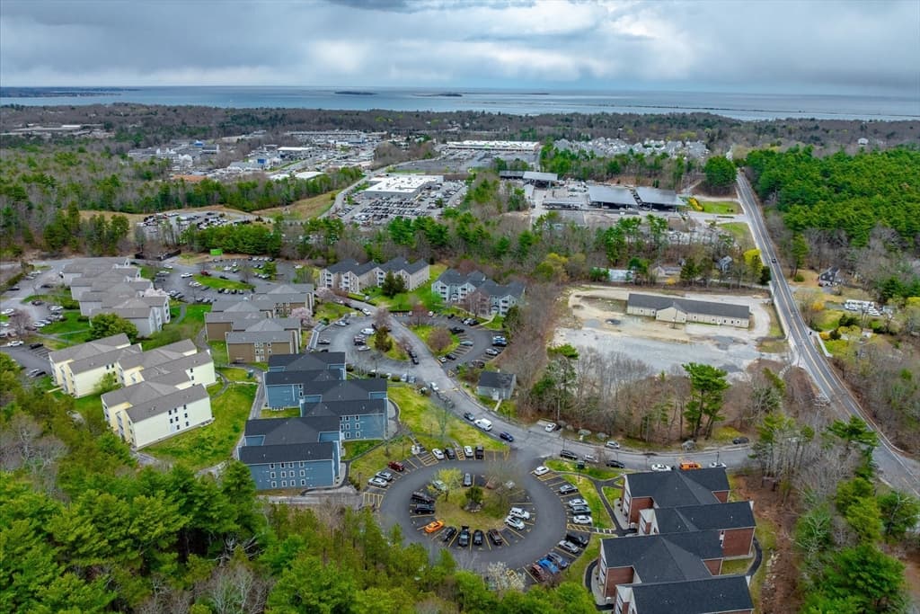 Condominium at 2 Marc Dr, Plymouth MA 02360, Plymouth, photo 31 of 34