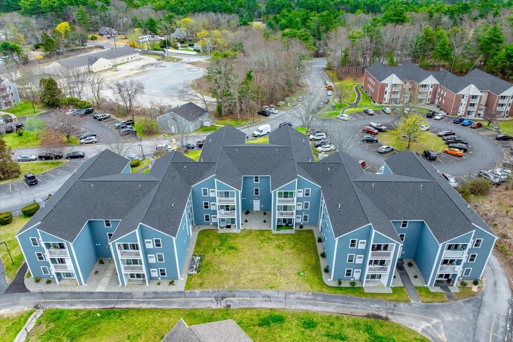Condominium at 2 Marc Dr, Plymouth MA 02360, Plymouth, photo 29 of 34