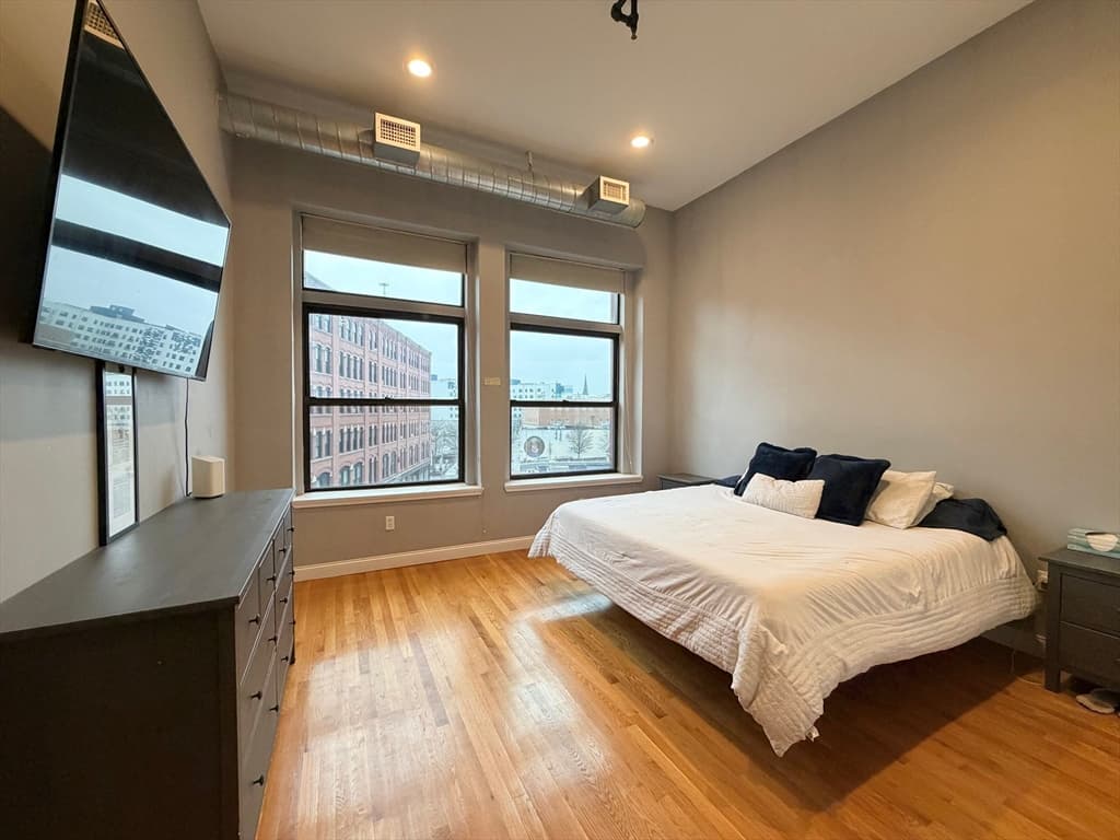 54 Central Sq # 4A, Lynn MA 01901 photo 17