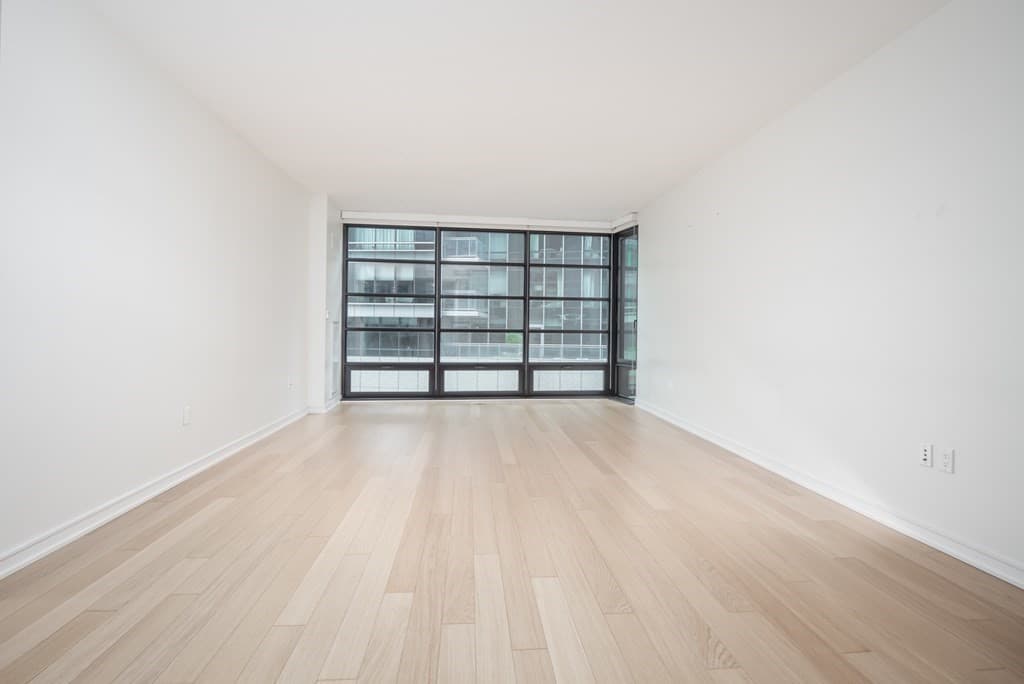 Condominium at 580 Washington # 311, Boston MA 02111, photo 2 of 18
