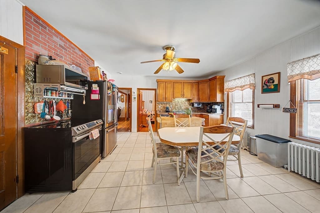 992 Lees River Ave, Somerset MA 02726 photo 8