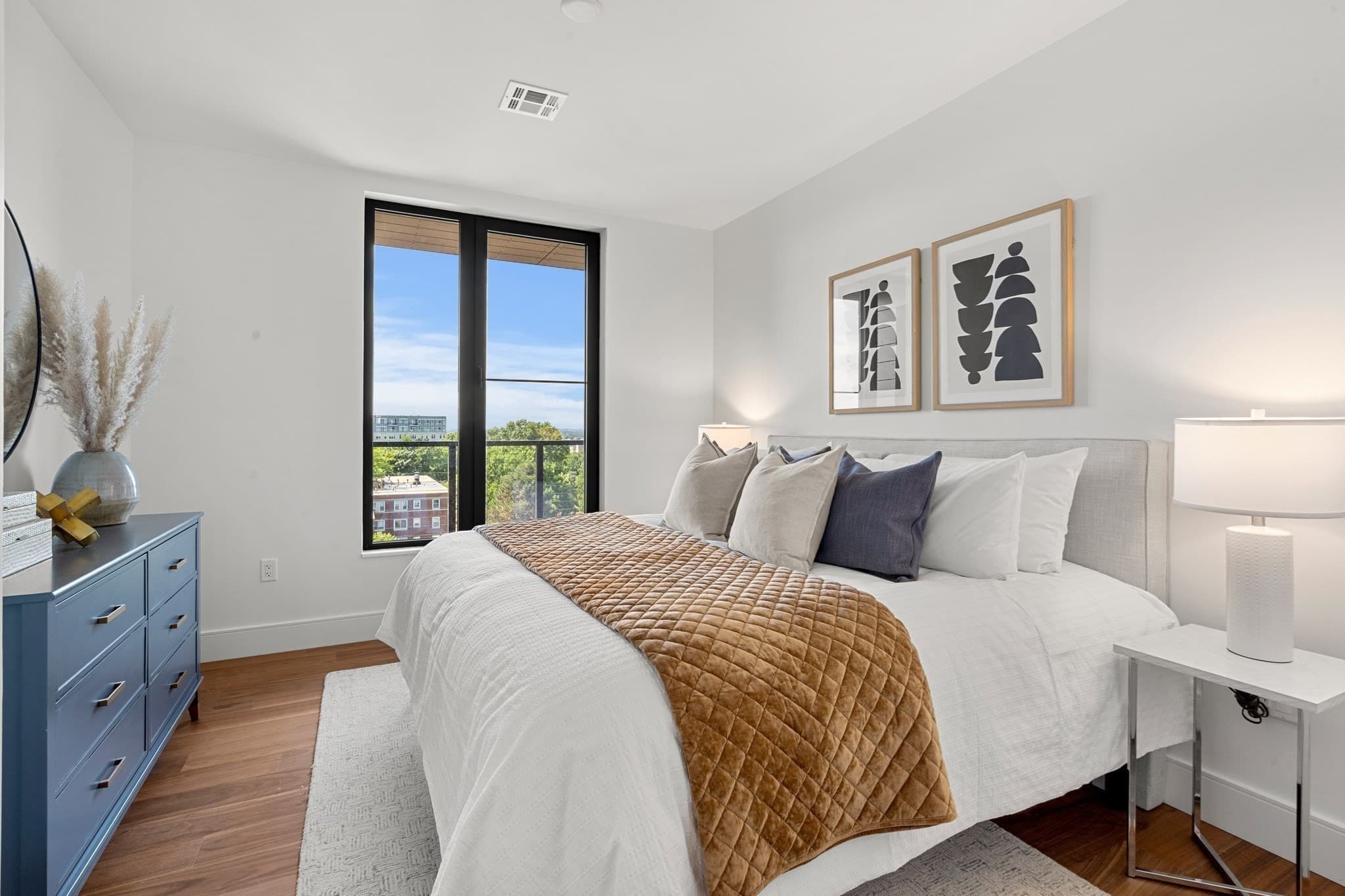 Condominium at 1515 Commonwealth Ave # 603, Boston MA 02135, photo 9 of 40