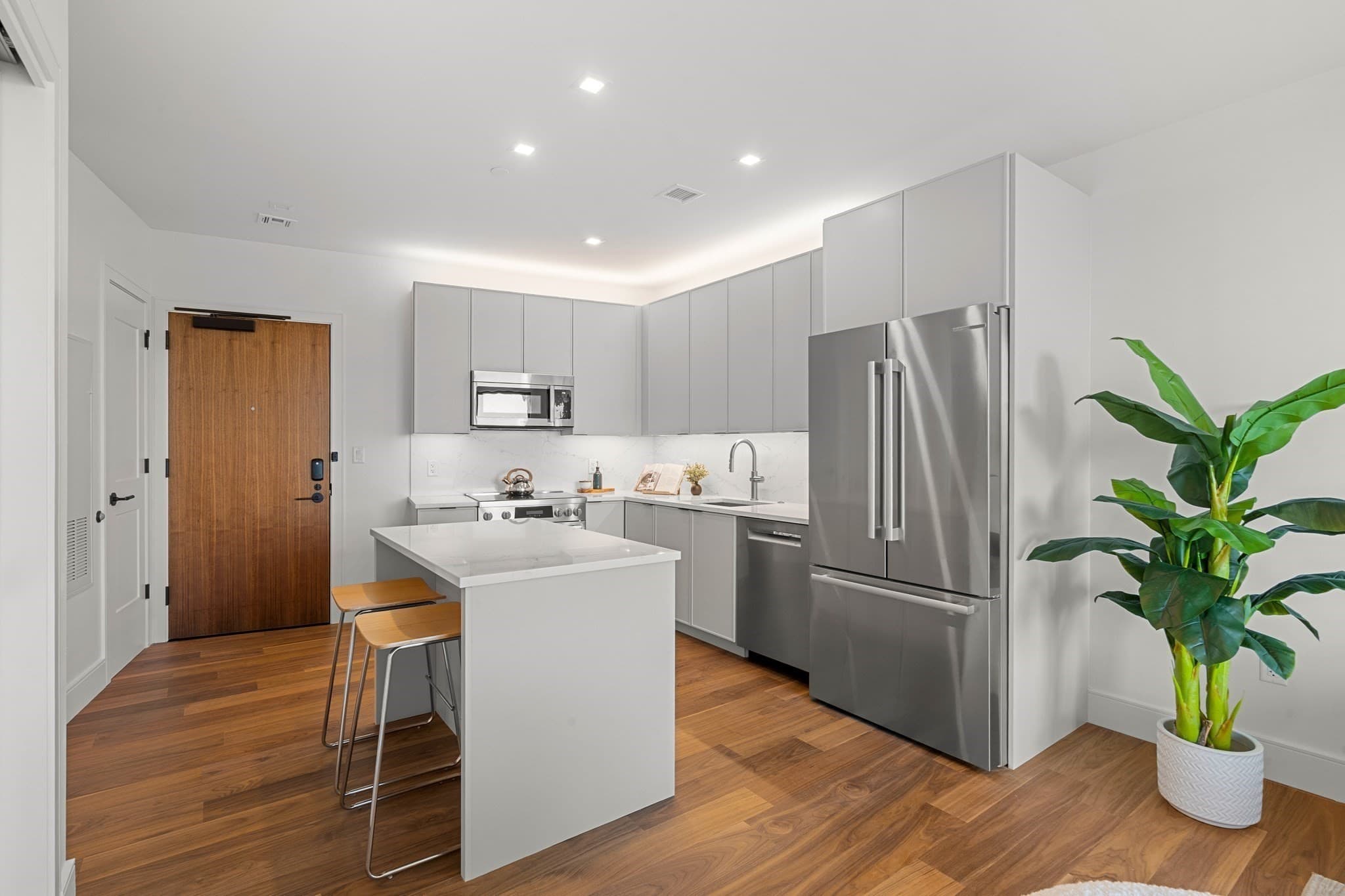 Condominium at 1515 Commonwealth Ave # 603, Boston MA 02135, photo 4 of 40