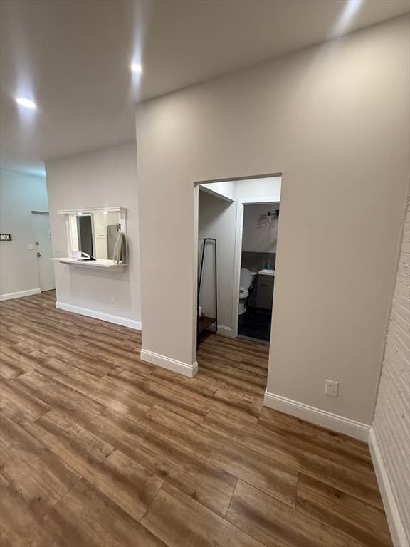 Condominium at 17 Bowdoin St # 1B, Boston MA 02114, photo 8 of 10