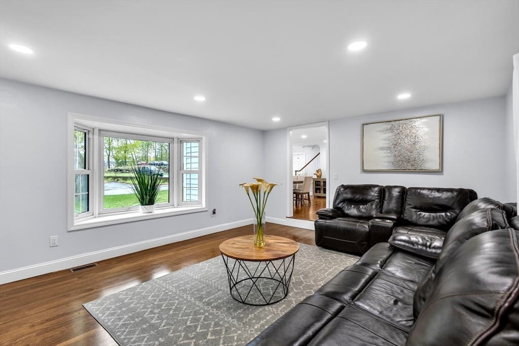 Single Family Residence at 7 Corey Rd, Marlborough MA 01752, Marlborough, photo 7 of 42