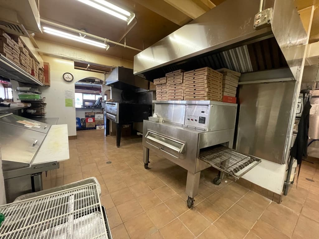 00 Confidential, Fitchburg MA 01420 photo 6