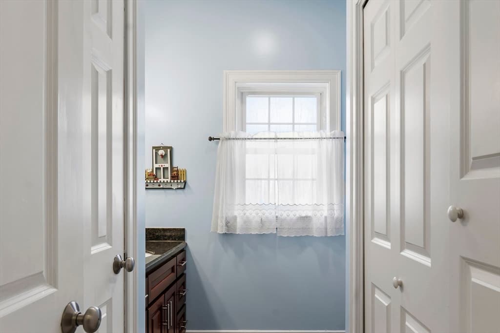 221 Chestnut St, Abington MA 02351 photo 13