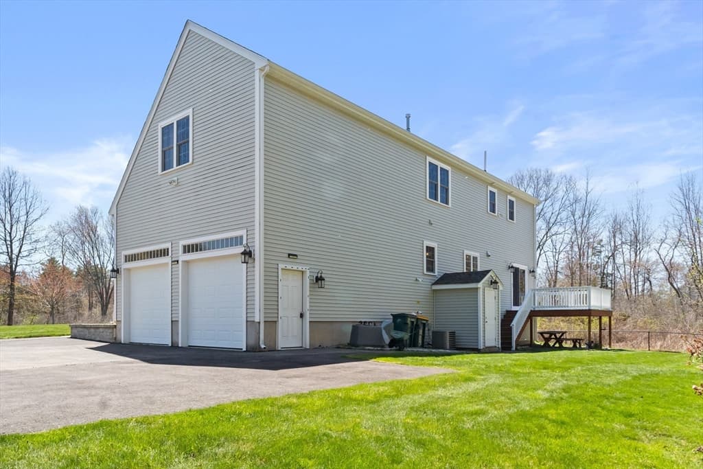 221 Chestnut St, Abington MA 02351 photo 4