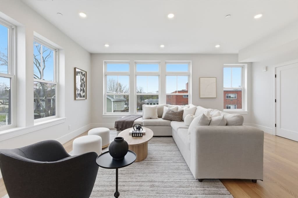 Condominium at 421 High St # 309, Medford MA 02155, Medford, photo 5 of 27