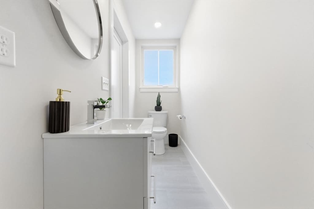 Condominium at 421 High St # 309, Medford MA 02155, Medford, photo 11 of 27