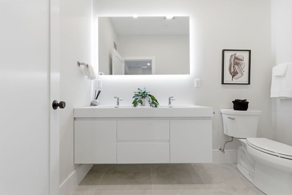 Condominium at 421 High St # 309, Medford MA 02155, Medford, photo 19 of 27