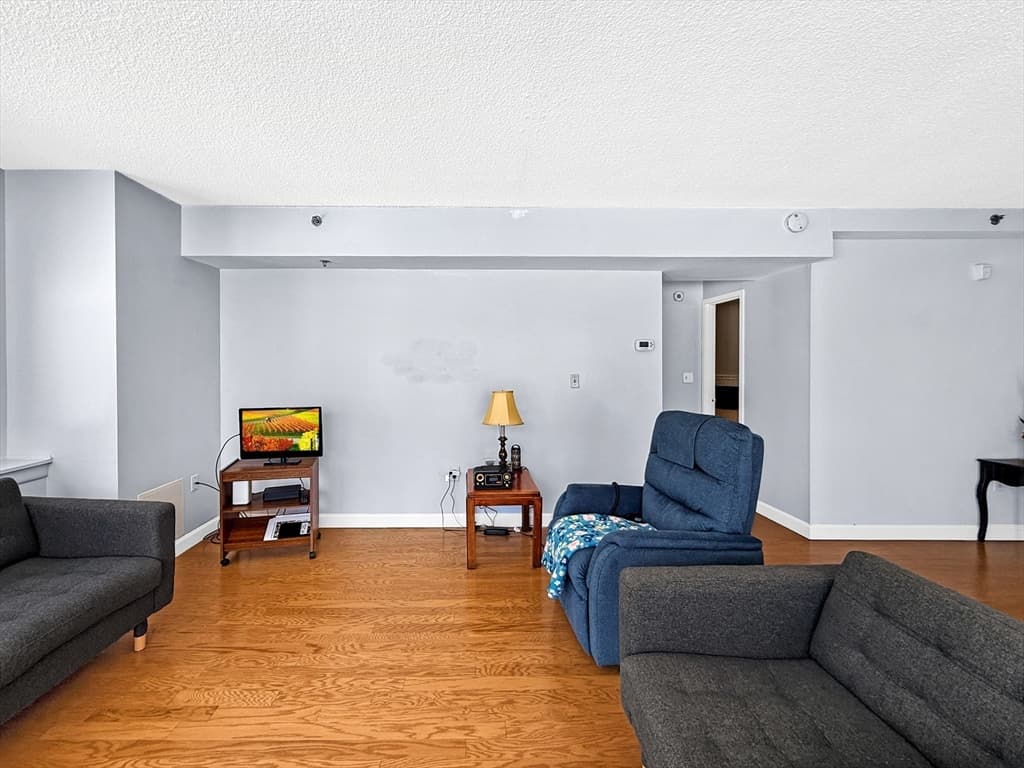 300 Lynn Shore Dr # 203, Lynn MA 01902 photo 12
