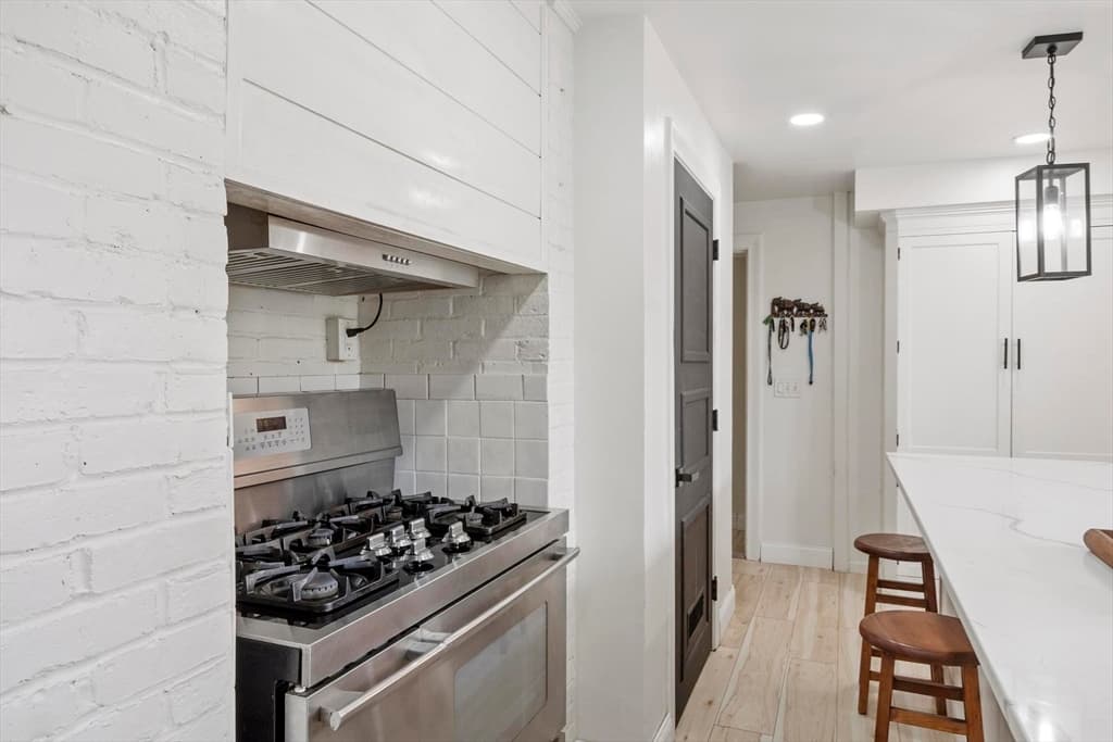 Single Family Residence at 82 Cornell Rd, Marblehead MA 01945, Marblehead, photo 12 of 42