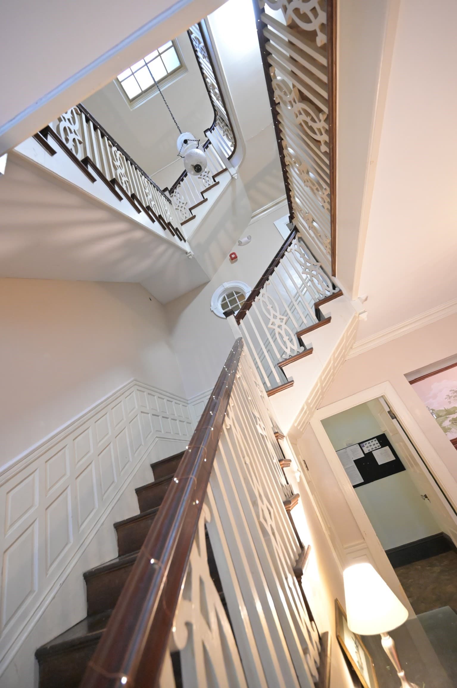 Single Family Residence at 54 Nahant St, Lynn MA 01902, photo 6 of 32