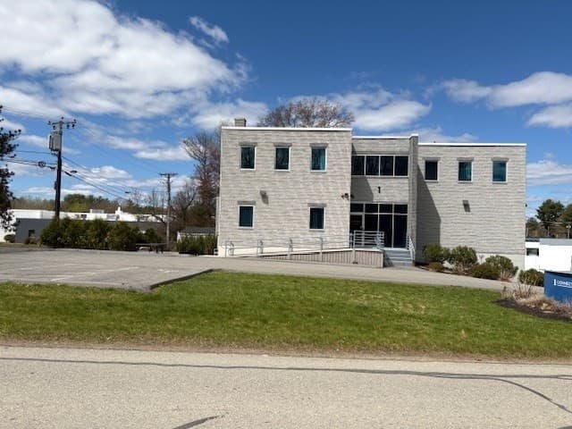 Commercial Sale at 1 Connector Road, Andover MA 01810, photo 3 of 4
